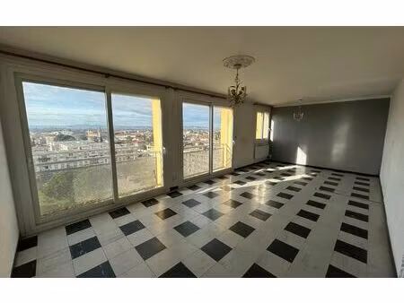 appartement le pontet 84377 m² t-4 à vendre  108 000 €