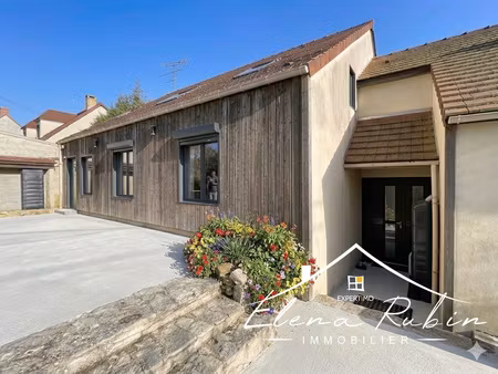 maison familiale en ossature bois dasn la vallée de chevreus