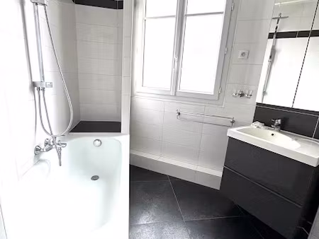 location appartement 5 pièces 130 m² à paris 16ème (75016)  4 200 €