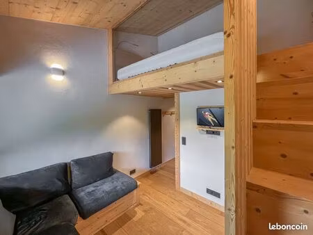 charmant studio a louer dispo au 1er juin