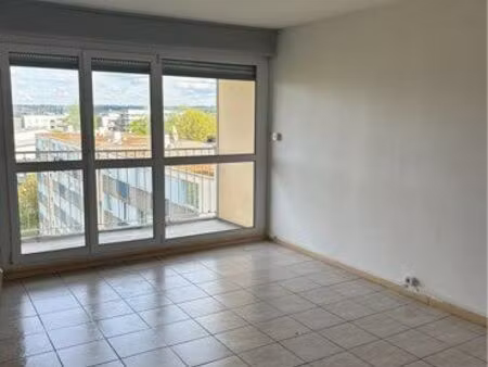 à louer t2 appartement