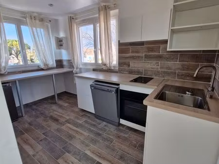 particulier loue t1 berre-l'étang