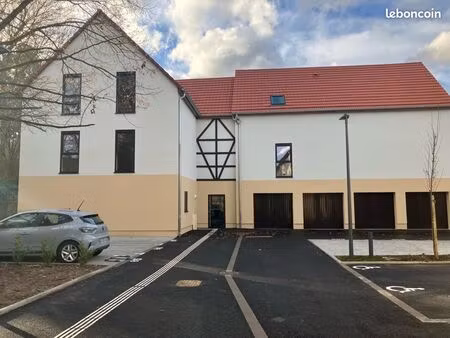 appartement 3 pièces 80 m²