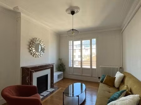 loue agréable t3 meublé quartier europole / saint bruno