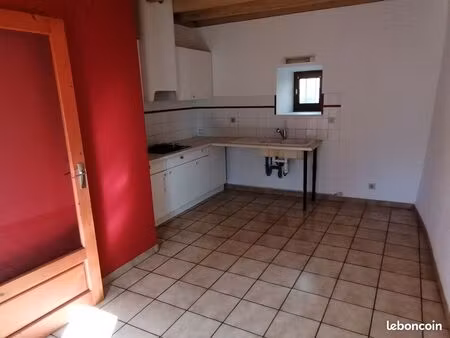 appartement 85m² à louer à olloix