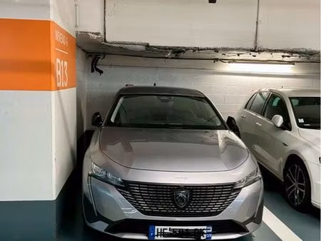 parking souterrain sécurisé – centre commercial euralille – emplacement stratégique