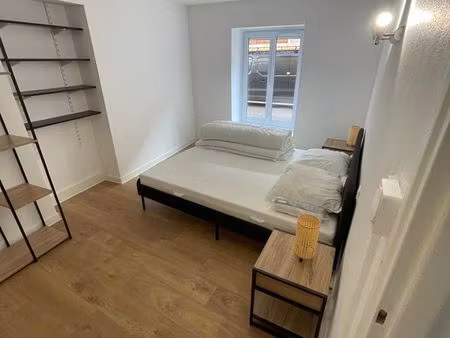 t2 refait à neuf - secteur université chambière