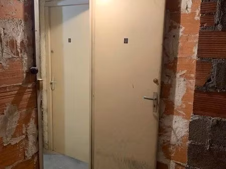 caves/garde meubles proche cabanis