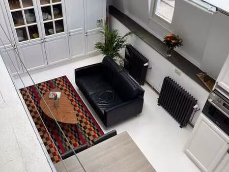 appartement lumineux dans une maison de charme