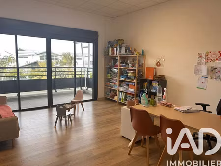 location appartement 3 pièces 55 m² à saint andre (97440)  1 175 €