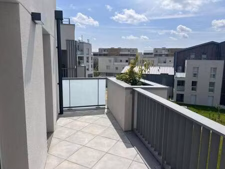 location appartement 2 pièces meublé à angers (49000) : à louer 2 pièces meublé / 45m² ang