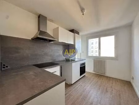 location appartement 3 pièces à nantes pont du cens - petit port (44000) : à louer 3 pièce