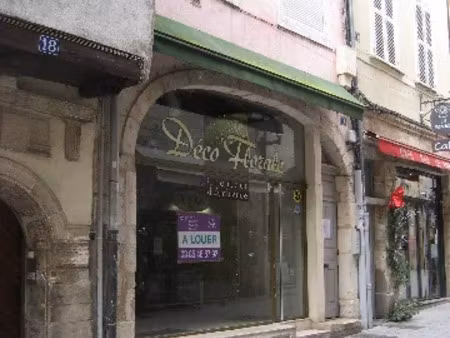 location locaux professionnels à chalon-sur-saone (71100)  996 €