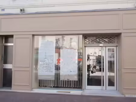 location locaux professionnels 0 pièces 60 m² à chatellerault (86100)  586 €