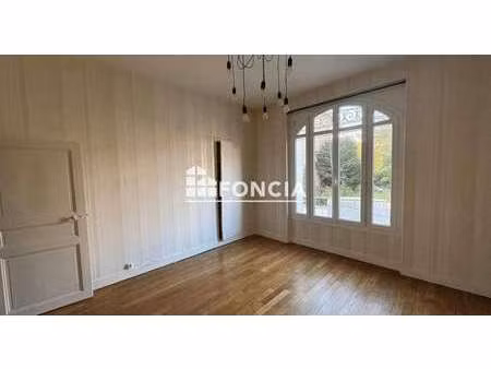 vente maison au mans flore (72000) : à vendre / 159m² le mans flore