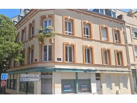 location appartement  m² t-4 à le havre  1 240 €