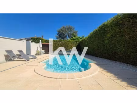 maison familiale 131m2 avec piscine