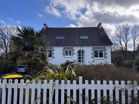 vente maison à rostrenen (22110) : à vendre / 171m² rostrenen