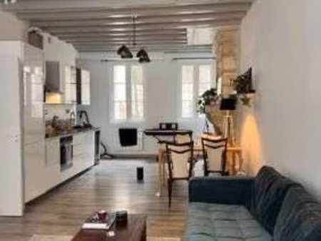 location appartement 2 pièces à bordeaux (33000) : à louer 2 pièces / 54m² bordeaux