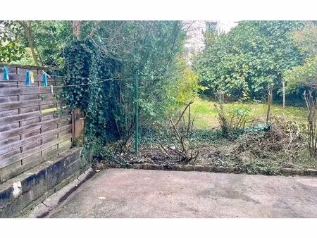 location appartement  m² t-2 à périgueux  418 €