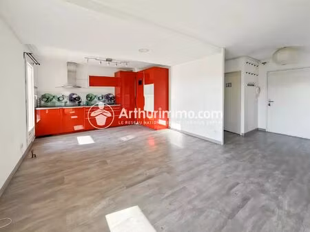 vente appartement 3 pièces 56 m2 à saint-pierre-du-perray