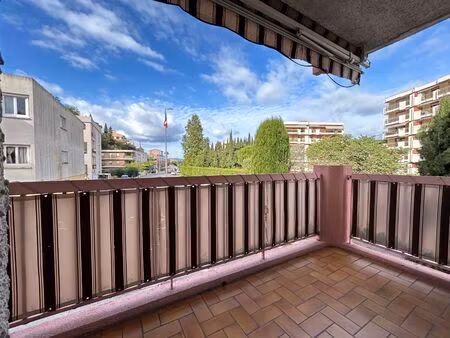 saint-raphaël – 2 pièces  38m2-balcon-parking-cave