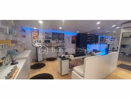 local d'activités de 60 m² à nantes