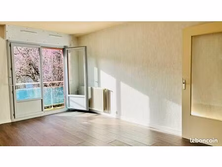 appartement 2 pièces 58 m²