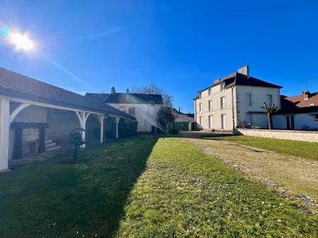 maison / propriété avec parc - arc sur tille