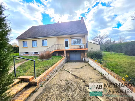 pavillon à rénover avec sous-sol total et fort potentiel