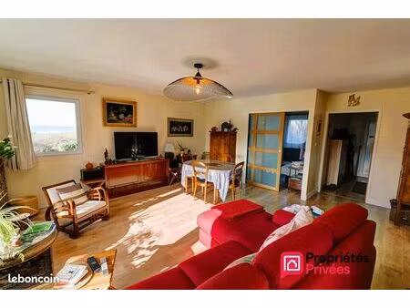 maison 8 pièces 131 m²