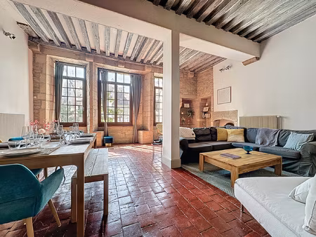 type 3 meuble - 81.88 m2 - centre ville/ jj rousseau