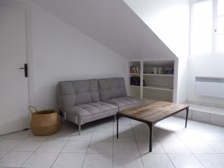 nice est risso / république : location vide / adorable 2 piè