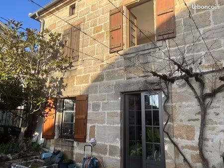 maison 10 pièces 209 m²