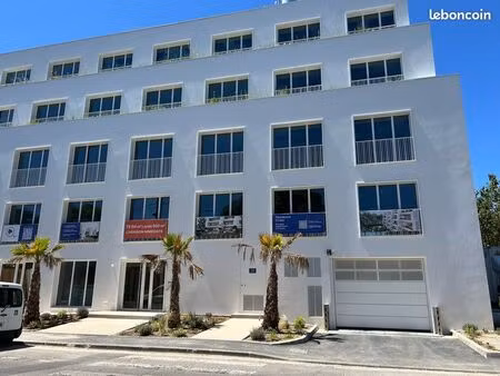 garage bld pèbre immeuble neuf/électricité