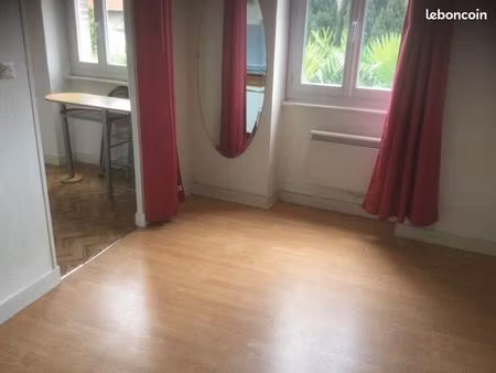 particulier loue f1 proximité fac des sciences iut idéal pour étudiante