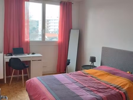 superbe t2 meublé  calme et lumineux dans le quartier de saint-agne