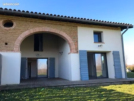 propriété 5 pièces 132 m²