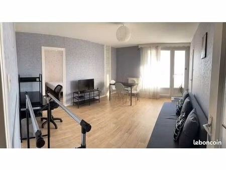 dijon : appartement t2 avec balcon