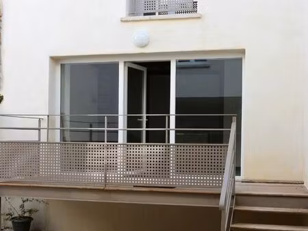 appartement à loué avec terrasse