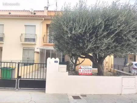 villa 4 pièces 84 m²