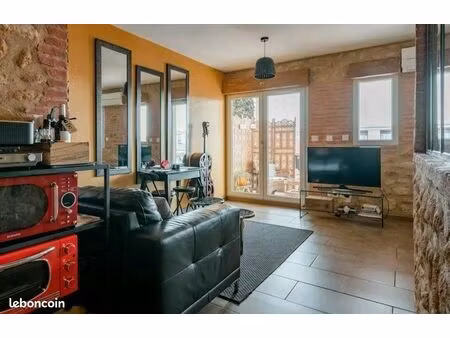 appartement atypique avec jacuzzi