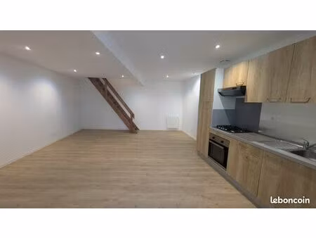 appartement 2 pièces 61 m²