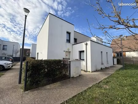 maison 4 pièces 98 m²