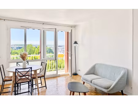 location appartement  53.95 m² t-3 à le chesnay  1 200 €