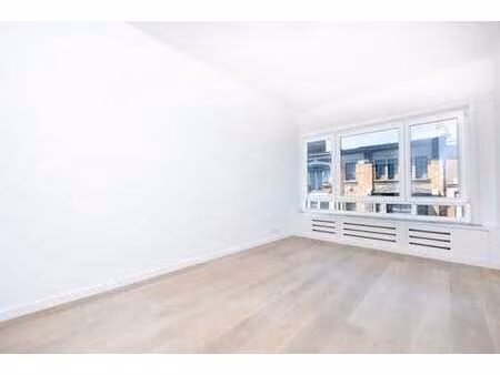 superbe studio avec terrasse !