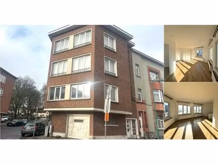 appartement à louer à rue du potaerdenberg 334 molenbeek-saint-jean (vbd93579)