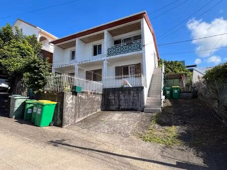 immeuble a vendre a petite ile de la reunion