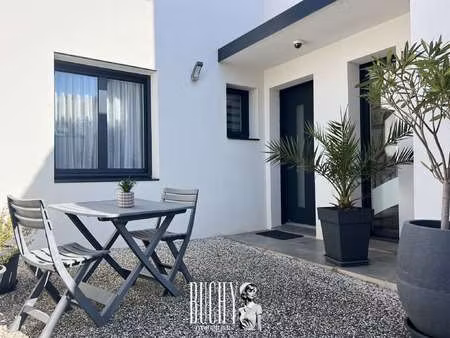 maison de luxe à vendre aux sables-d'olonne : 535 000 €