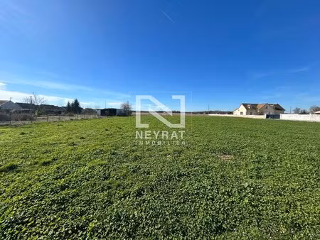 terrain constructible et borné